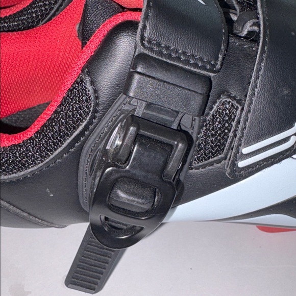 Peloton black cycling shoes. Size 39. LNWOT. - Picture 6 of 8